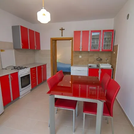 Andjelka B4-blue Mali Losinj