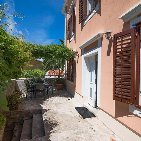 Guest house Andjelka B4-blue 3*