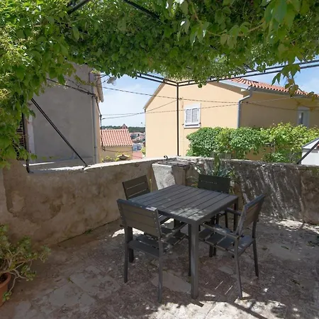 Guest house Andjelka B4-blue 3*