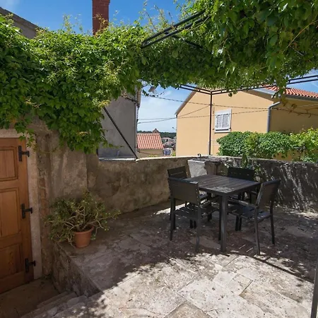 Andjelka B4-blue Guest house Mali Losinj