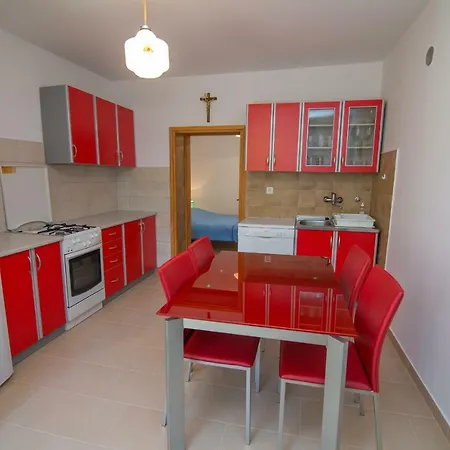 Guest house Andjelka B4-blue 3*