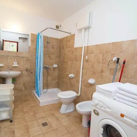Andjelka B4-blue Apartment Mali Lošinj