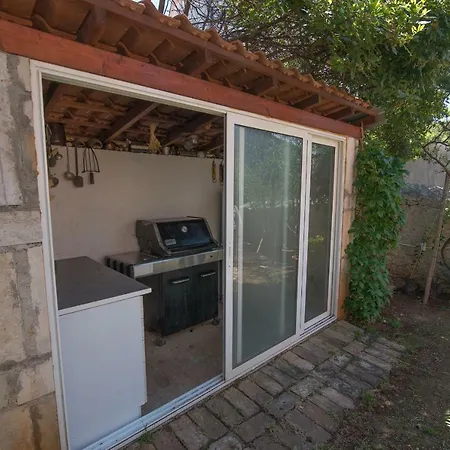 Andjelka B4-blue Guest house