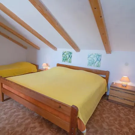 Andjelka B4-blue Mali Lošinj