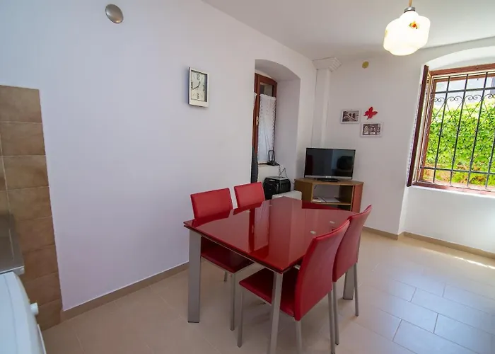 Gasthuis Andjelka B4-blue